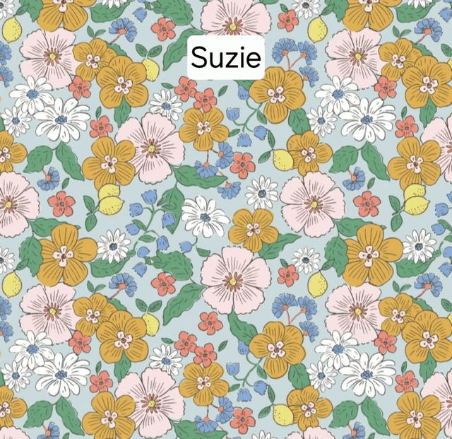ETAPE 2 : choix du tissus intérieur en coton fleuri 